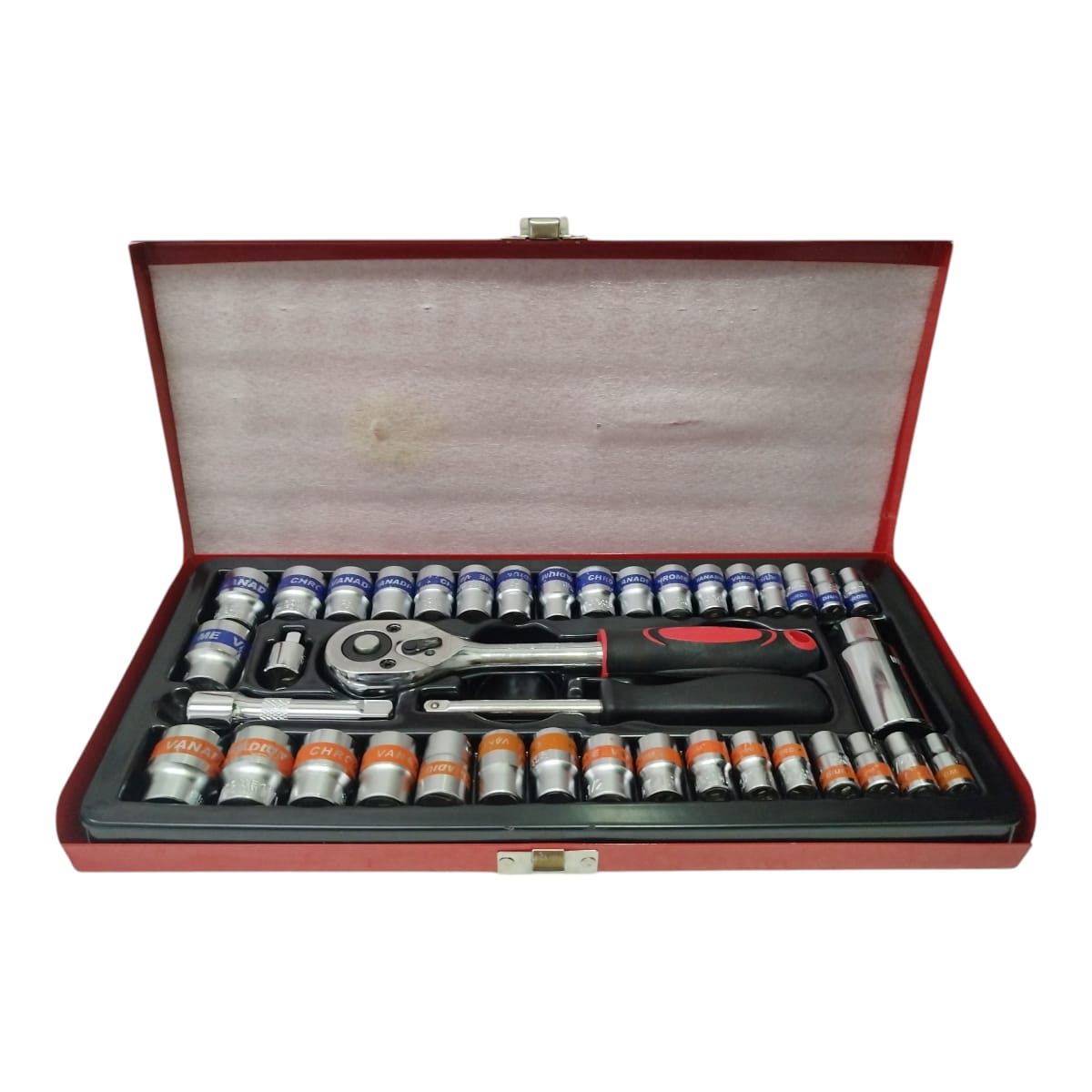Caja de 40 piezas Rachet de 3/8 con copas 3/8 y 1/4